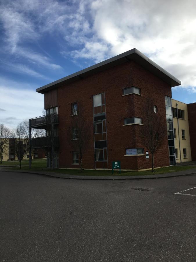 Wild Atlantic Apartments Killarney Exterior photo